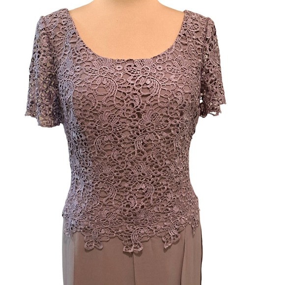 J. J.'S House Lilac Mother of the Bride Dress - Size: Please See Measurements - Picture 4 of 12